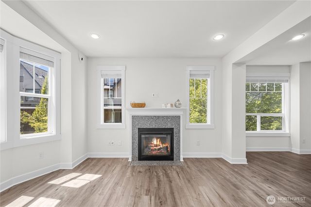1382 Chelssea Walk NE, Issaquah, WA 98029