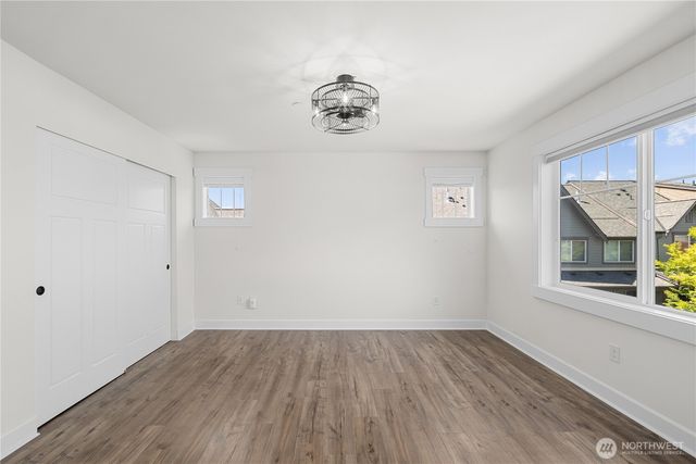 1382 Chelssea Walk NE, Issaquah, WA 98029