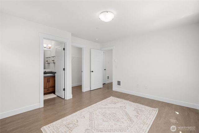 1382 Chelssea Walk NE, Issaquah, WA 98029