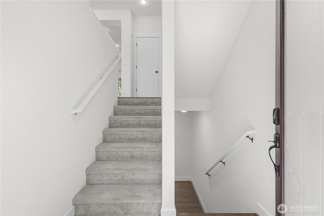 1382 Chelssea Walk NE, Issaquah, WA 98029
