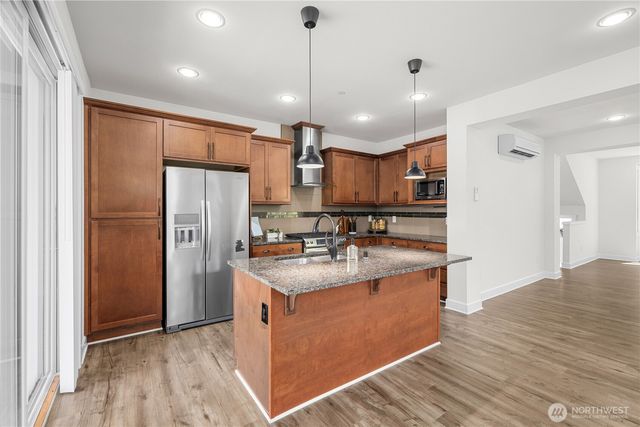 1382 Chelssea Walk NE, Issaquah, WA 98029