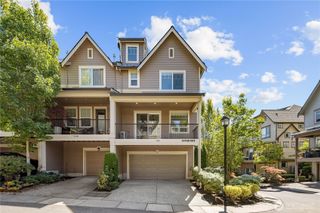 1382 Chelssea Walk NE, Issaquah, WA 98029