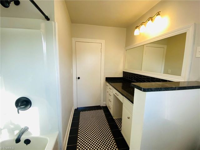 7444 Nc Highway 65, Summerfield, NC 27358