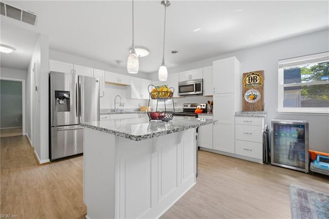 126 Harrington RD, Newport News, VA 23602