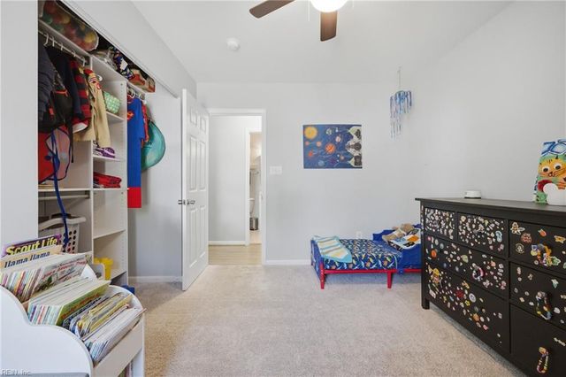 126 Harrington RD, Newport News, VA 23602