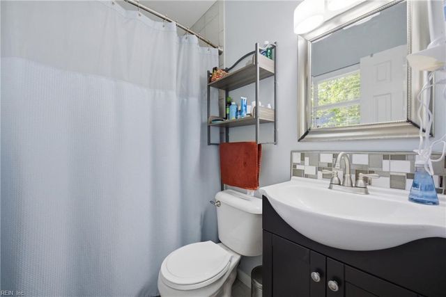 126 Harrington RD, Newport News, VA 23602