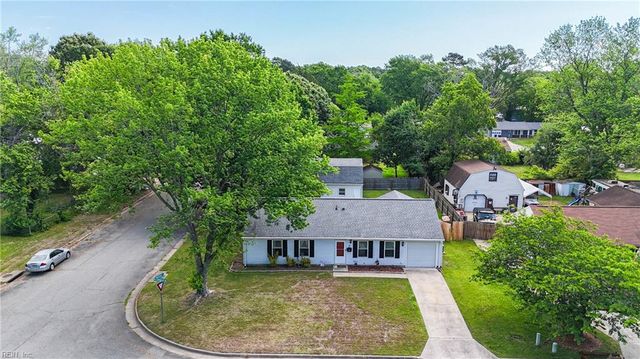 126 Harrington RD, Newport News, VA 23602