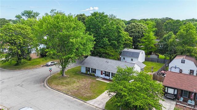 126 Harrington RD, Newport News, VA 23602