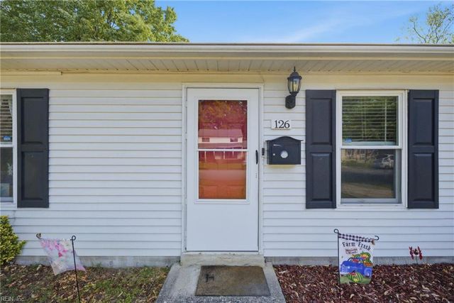 126 Harrington RD, Newport News, VA 23602