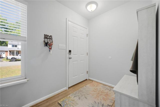 126 Harrington RD, Newport News, VA 23602