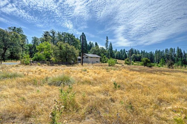 7300 State Hwy 193, Garden Valley, CA 95633