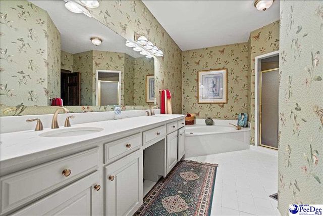 602 Cherokee Rd, Florence, SC 29501