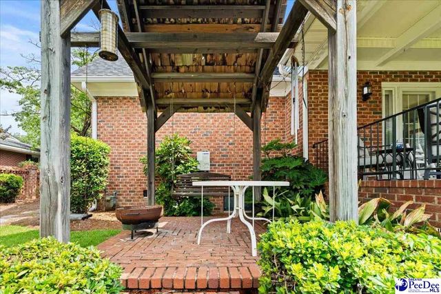 602 Cherokee Rd, Florence, SC 29501