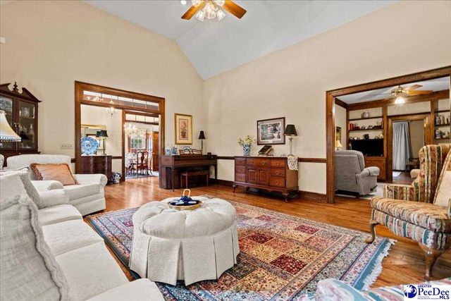 602 Cherokee Rd, Florence, SC 29501