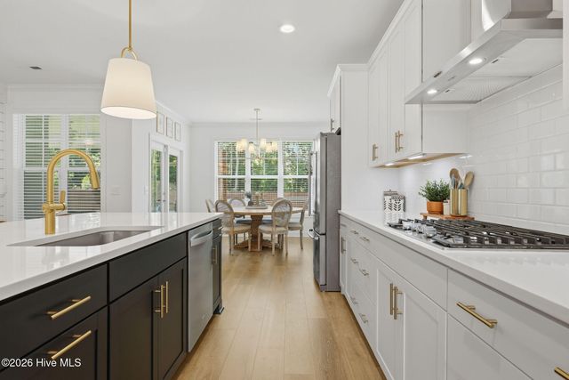 198 Man O War Lane, Hampstead, NC 28443