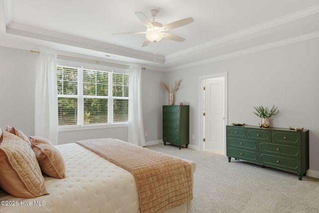 198 Man O War Lane, Hampstead, NC 28443