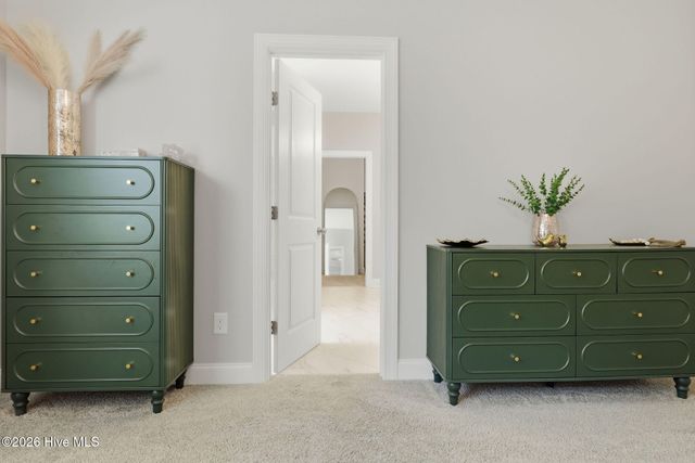 198 Man O War Lane, Hampstead, NC 28443