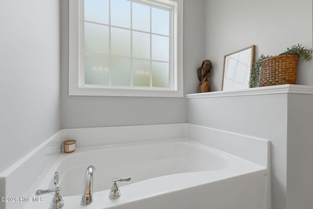 198 Man O War Lane, Hampstead, NC 28443