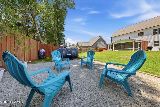 198 Man O War Lane, Hampstead, NC 28443