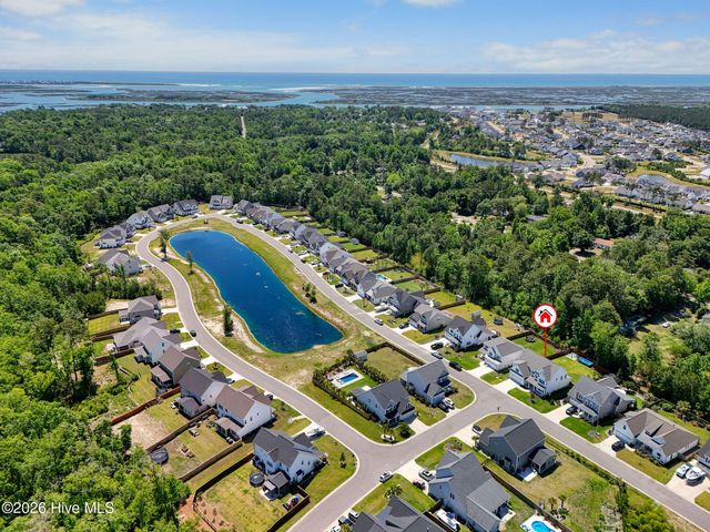198 Man O War Lane, Hampstead, NC 28443