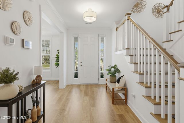 198 Man O War Lane, Hampstead, NC 28443
