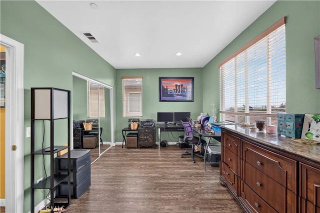 11916 Manzanilla Lane, Los Angeles, CA 90047