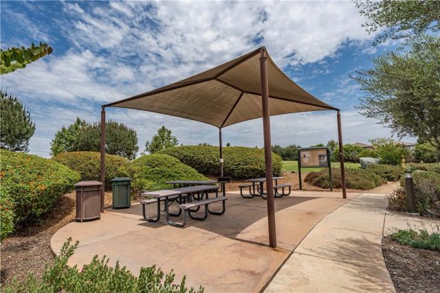11916 Manzanilla Lane, Los Angeles, CA 90047