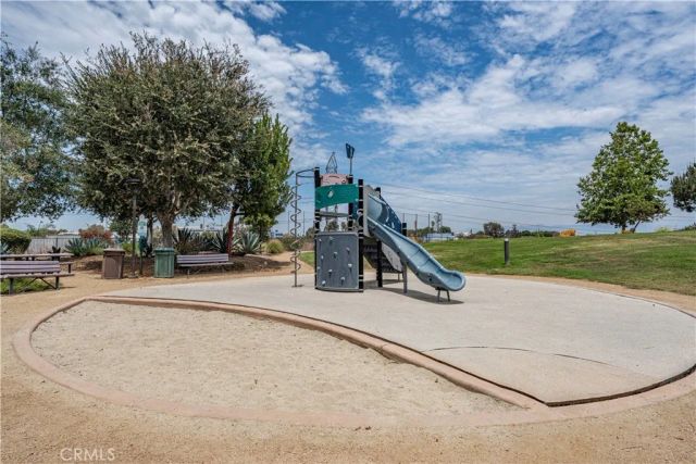11916 Manzanilla Lane, Los Angeles, CA 90047