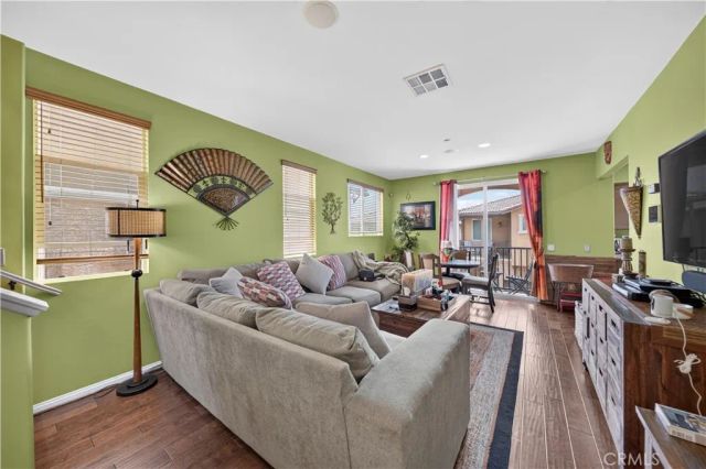 11916 Manzanilla Lane, Los Angeles, CA 90047