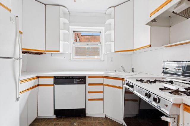 320 S Broadway P7, Tarrytown, NY 10591