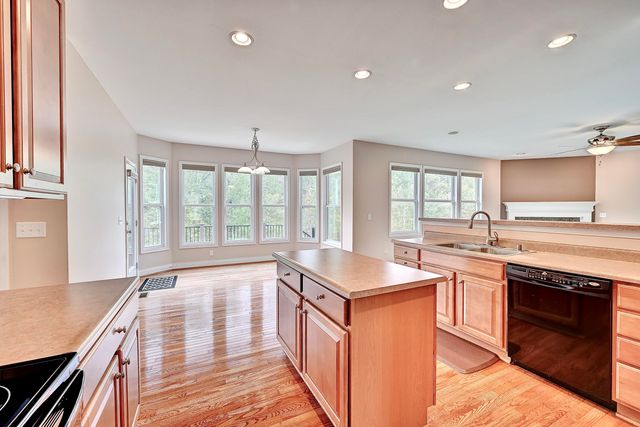 8629 Treeline Drive, Florence, KY 41042