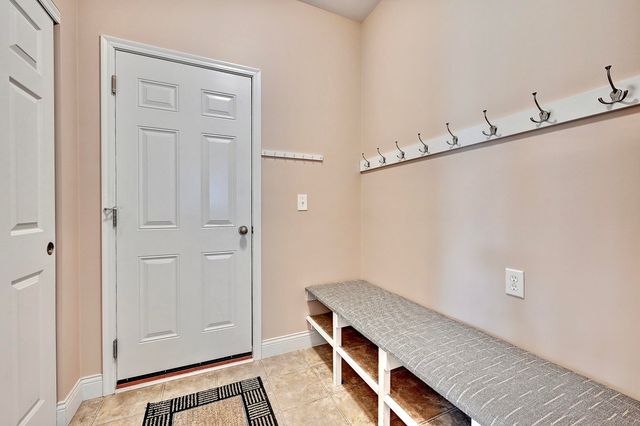 8629 Treeline Drive, Florence, KY 41042