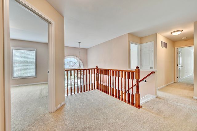 8629 Treeline Drive, Florence, KY 41042