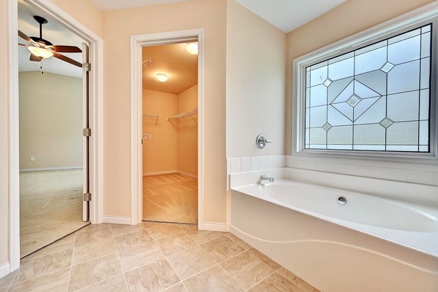 8629 Treeline Drive, Florence, KY 41042