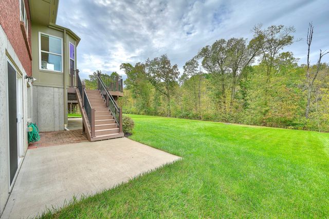 8629 Treeline Drive, Florence, KY 41042