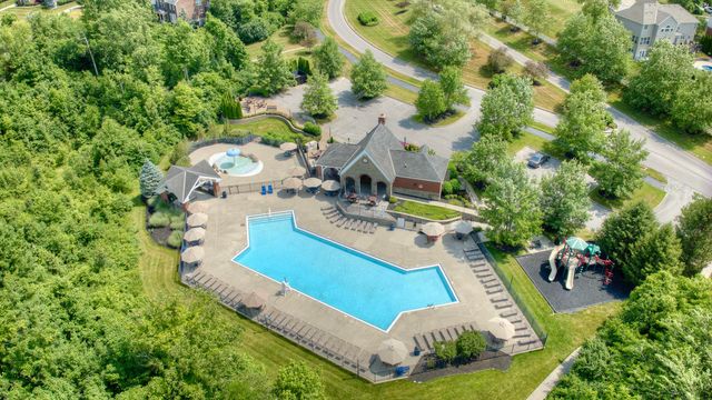 8629 Treeline Drive, Florence, KY 41042