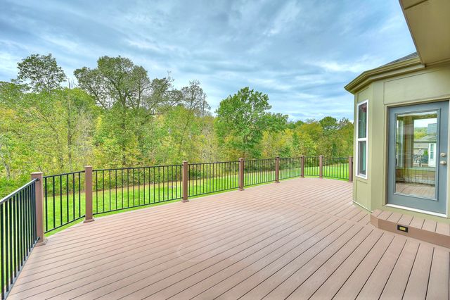 8629 Treeline Drive, Florence, KY 41042