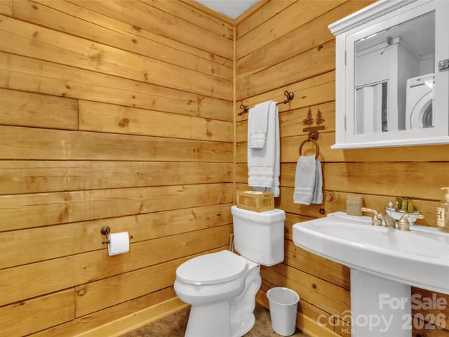 63 Alpaugh Drive, Waynesville, NC 28786