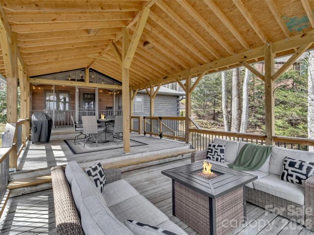 63 Alpaugh Drive, Waynesville, NC 28786