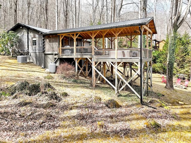 63 Alpaugh Drive, Waynesville, NC 28786