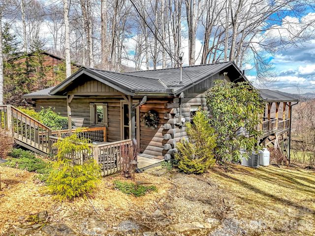 63 Alpaugh Drive, Waynesville, NC 28786