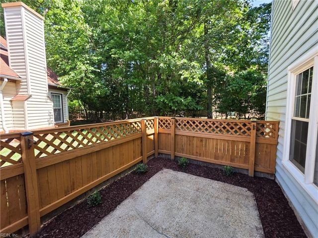 823 Rivanna River RCH, Chesapeake, VA 23320