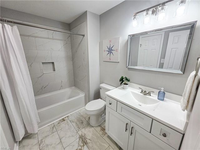 823 Rivanna River RCH, Chesapeake, VA 23320