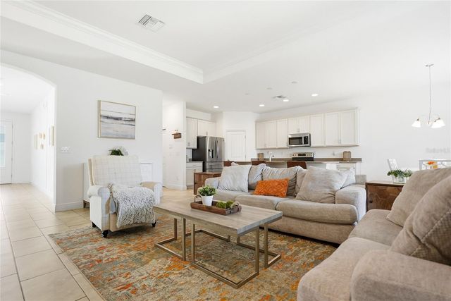 109 AZUL DRIVE, Seffner, FL 33584