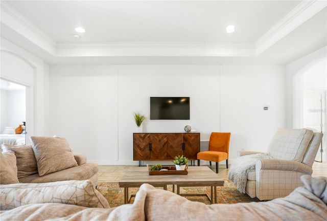 109 AZUL DRIVE, Seffner, FL 33584