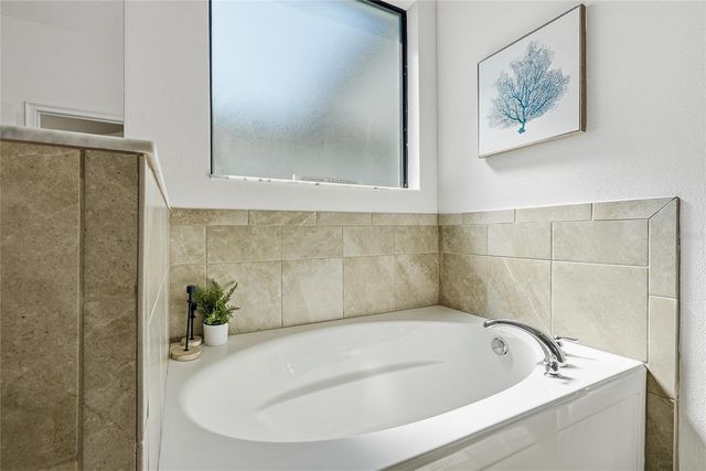 109 AZUL DRIVE, Seffner, FL 33584