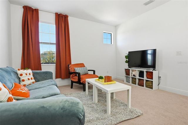 109 AZUL DRIVE, Seffner, FL 33584