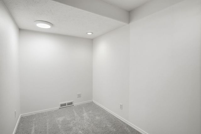 5619 N FOTHERINGHAM St, Spokane, WA 99205