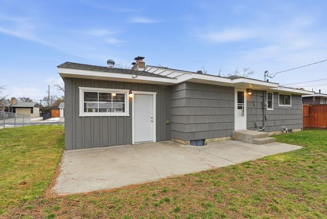 5619 N FOTHERINGHAM St, Spokane, WA 99205