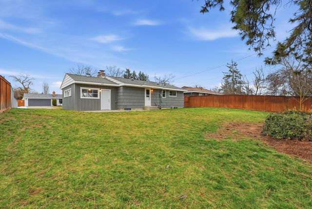 5619 N FOTHERINGHAM St, Spokane, WA 99205